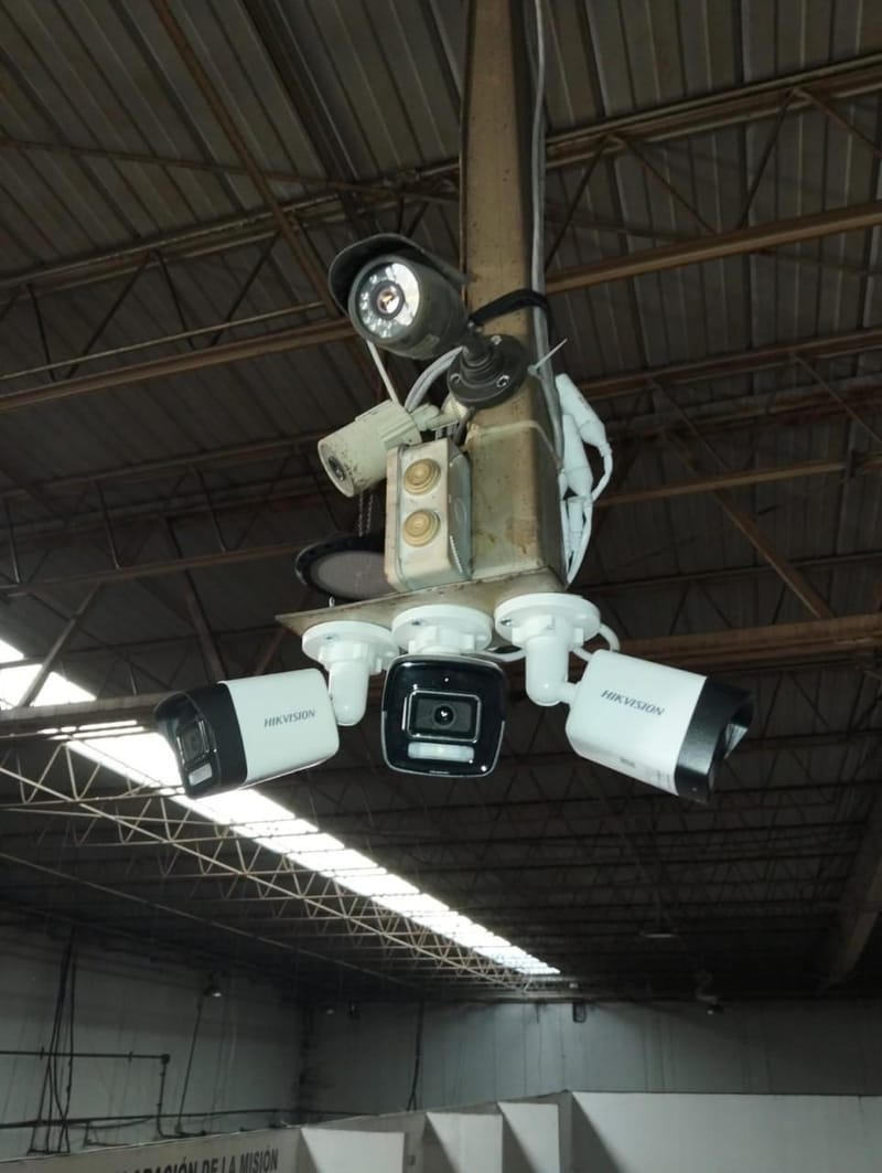 Instalación de Cámaras de Seguridad CCTV — Vista 5